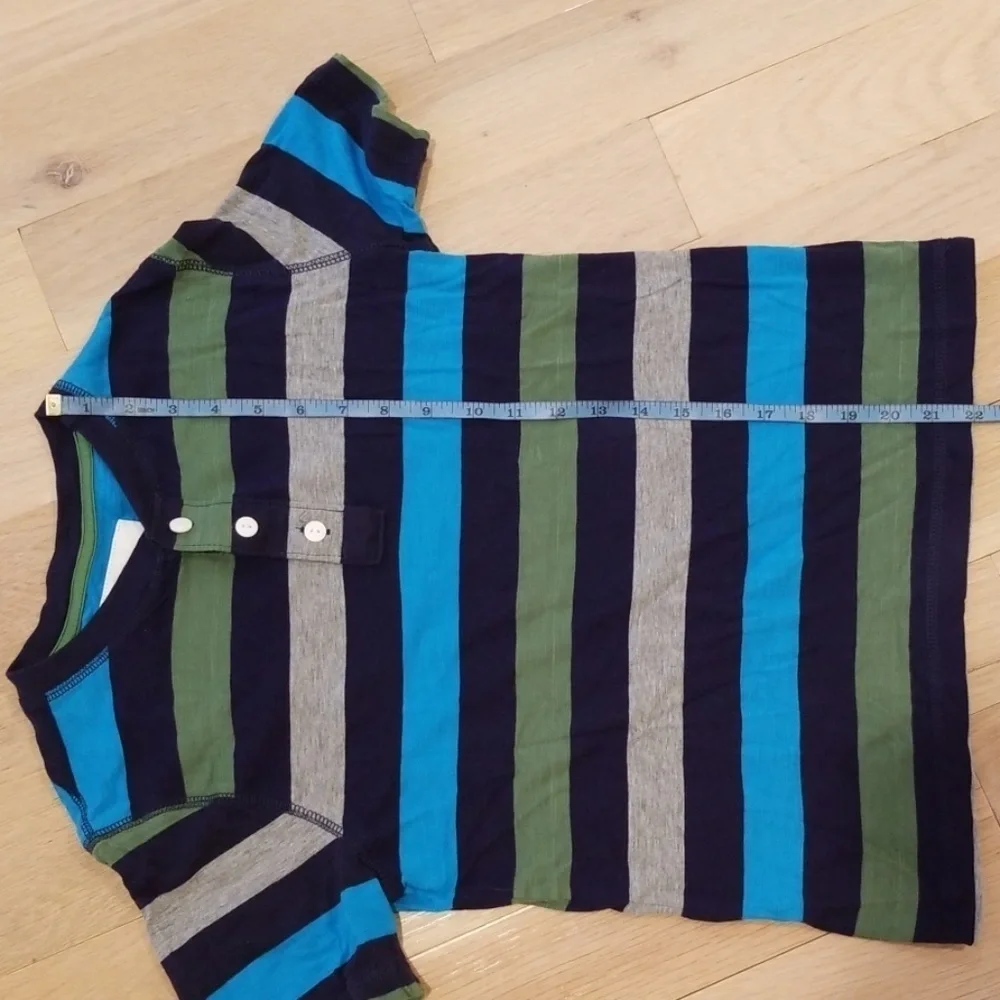 Urban Pipeline boy's T-shirt, size S